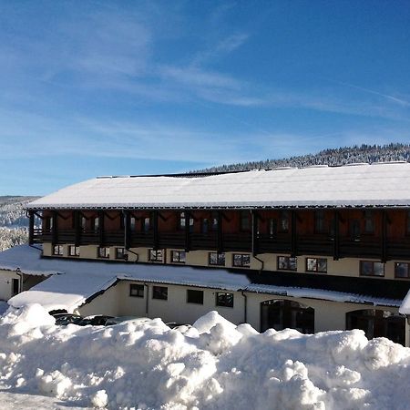 Hôtel Club Le Risoux Bois-dʼAmont Exterior foto